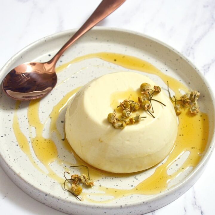 chamomile panna cotta with honey drizzle