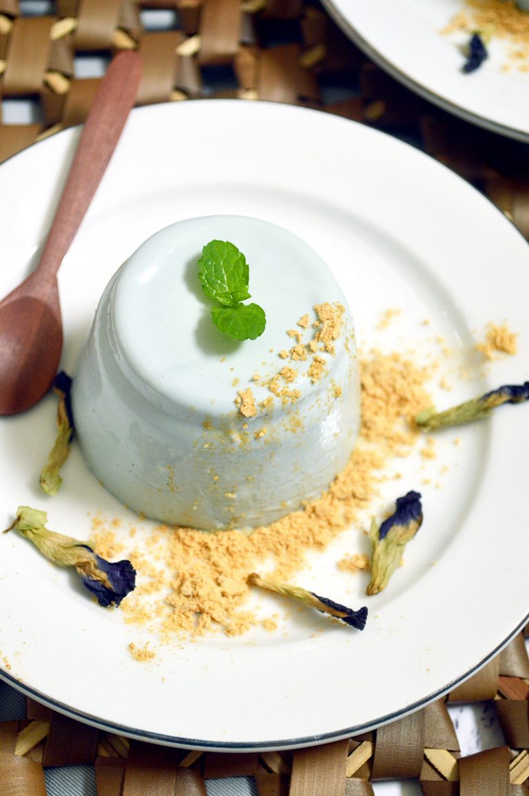 butterfly pea infused panna cotta