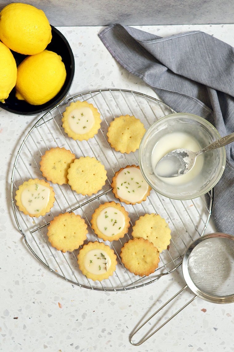 lemon thyme shortbread cookies