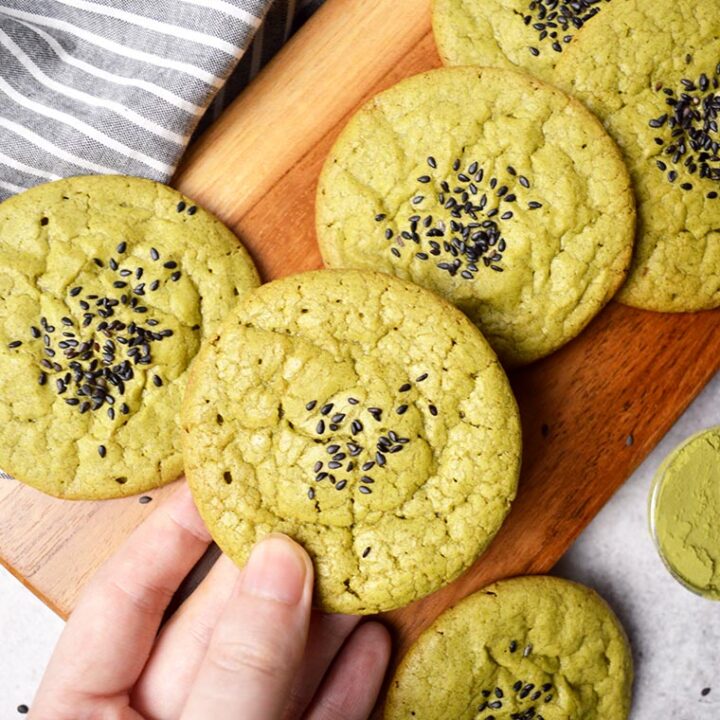 matcha brownie cookies with black sesame seeds