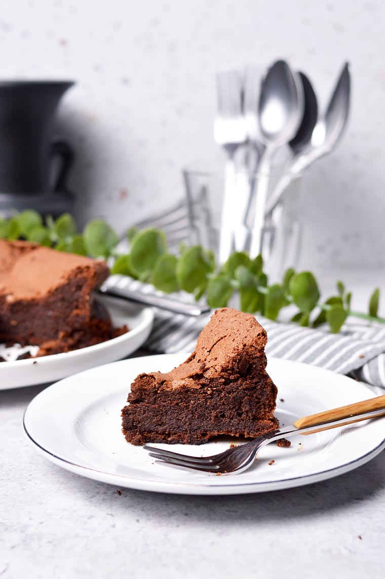 flourless chocolate cake gluten-free dairy-free