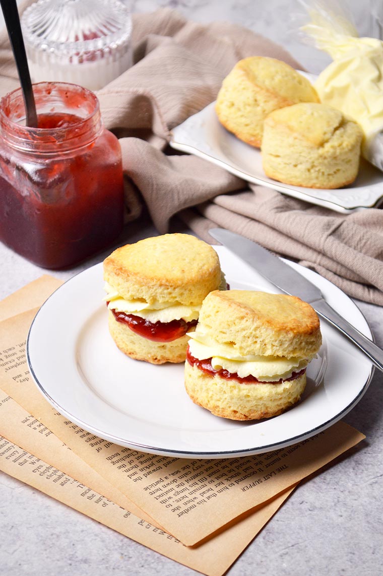 plain english style scones with strawberry jam and cream
