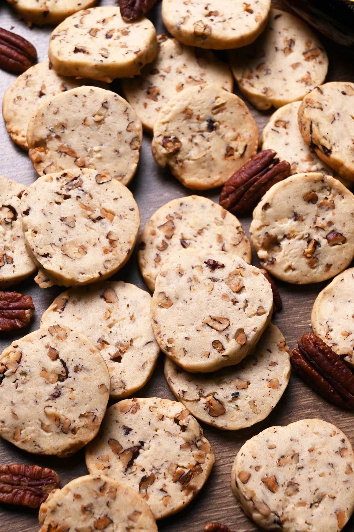 maple pecan shortbread cookies 