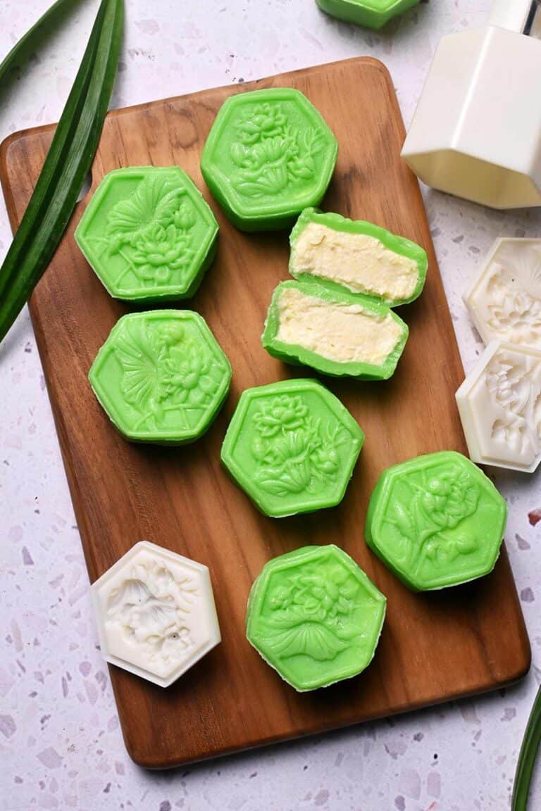 durian pandan snow skin mooncakes