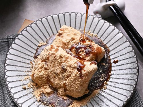 Kinako Mochi With Kuromitsu - Jaja Bakes