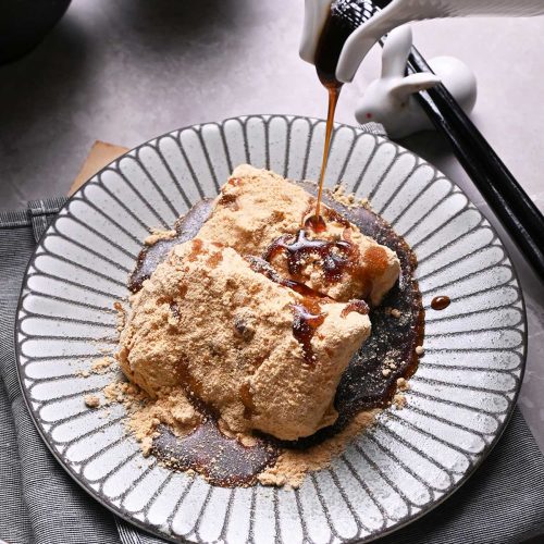 Kinako Mochi With Kuromitsu - Jaja Bakes