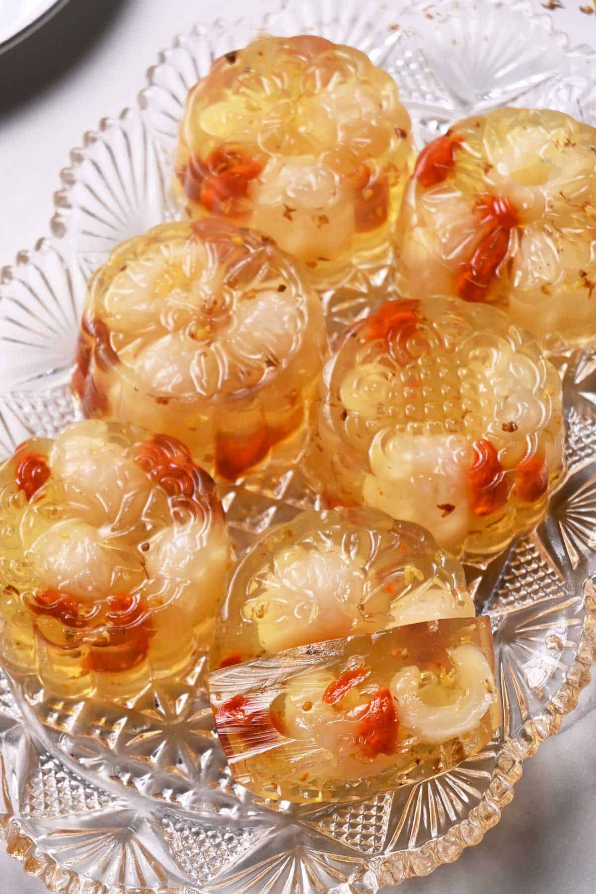 osmanthus longan jelly mooncakes