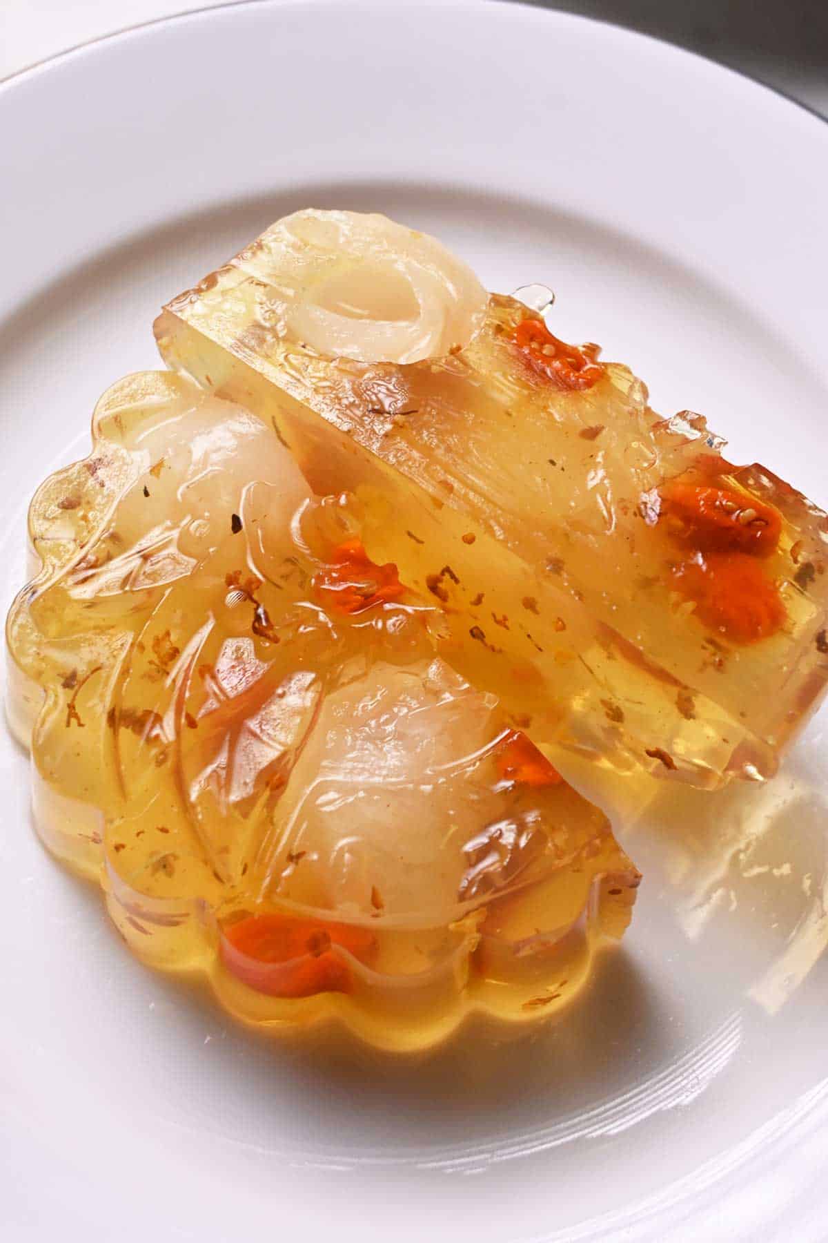 osmanthus longan jelly mooncakes