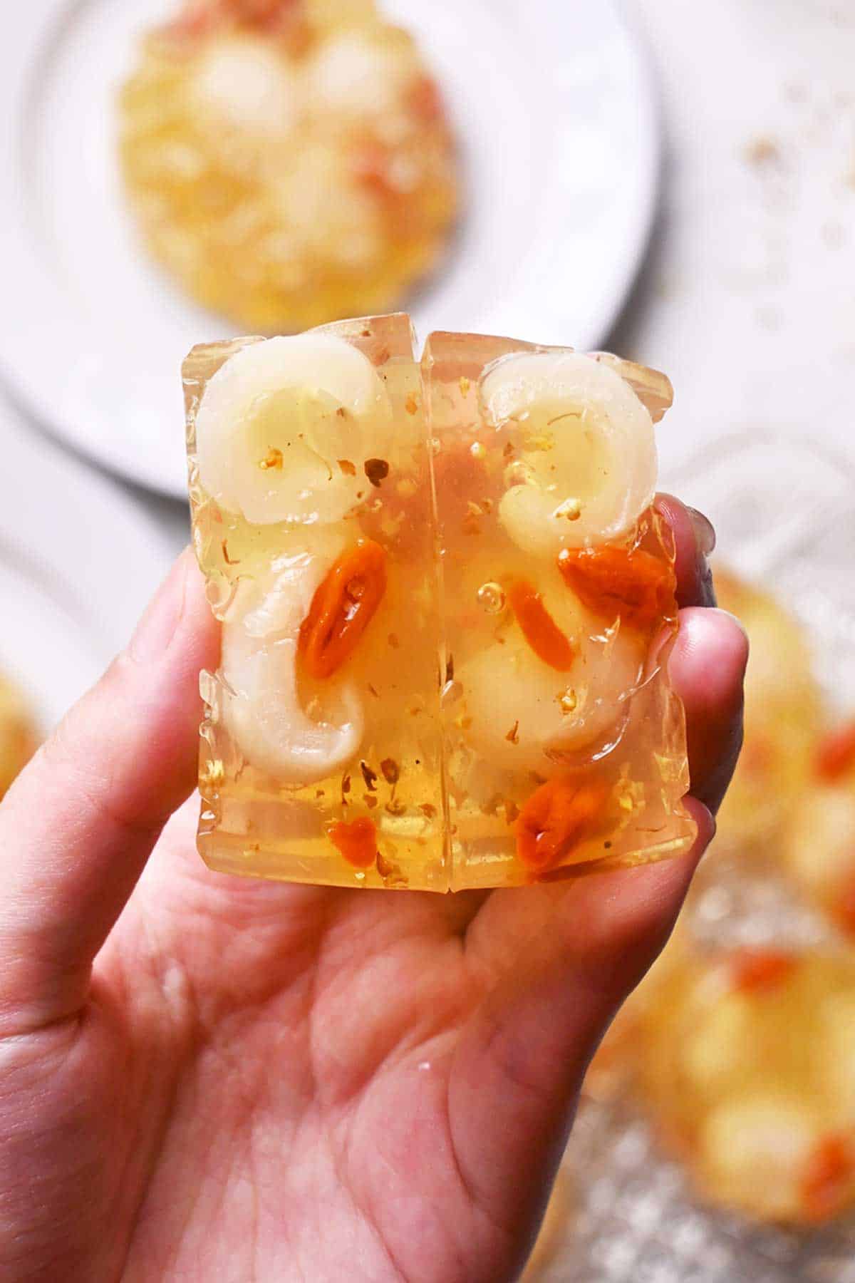 osmanthus longan jelly mooncakes