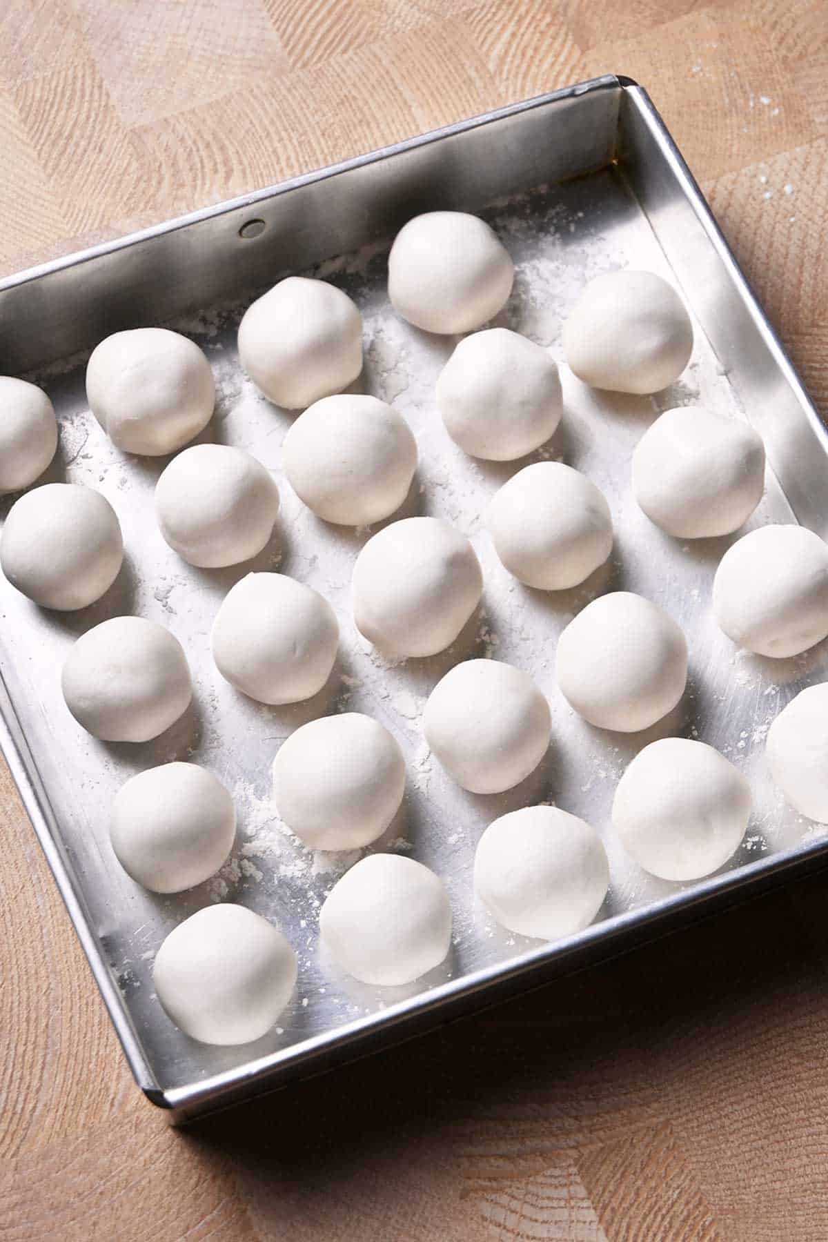 tang yuan (glutinous rice balls)