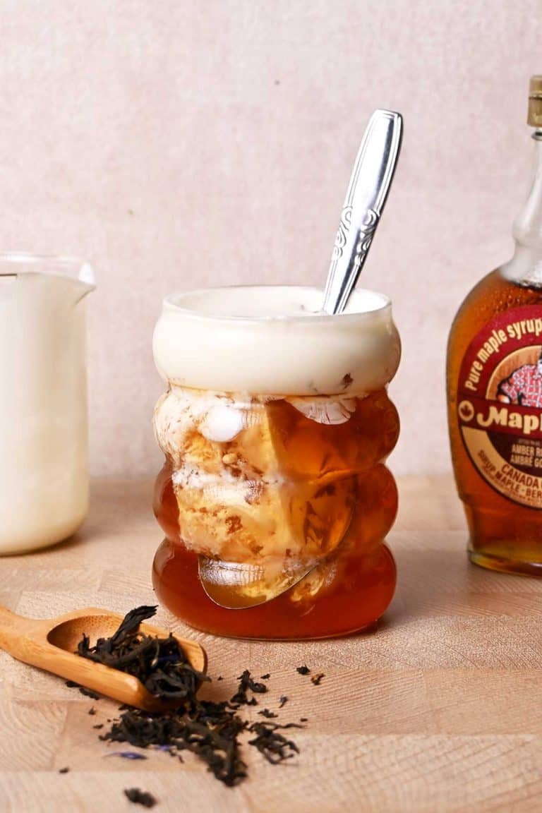 earl grey jelly with maple cream